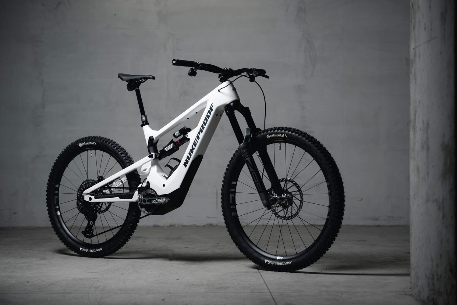 L'Alba delle E-Bike nel 2024: Innovazioni e Tecnologie che Stanno Ridisegnando il Futuro - Bike Advice